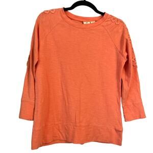 Caribbean Joe, Size Small, Slub Knit Embroidered Floral Monochromatic 3/4 Tee